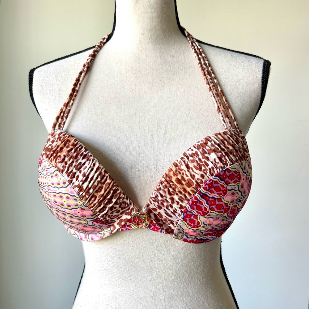 VICTORIA’S SECRET Push Up Halter Bikini Top—SZ. 34C